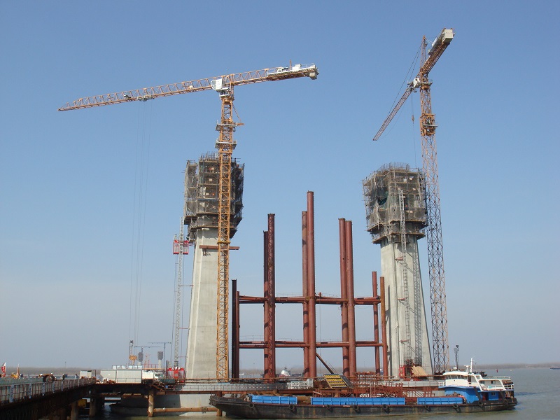 P300、C7022 南京四橋.jpg